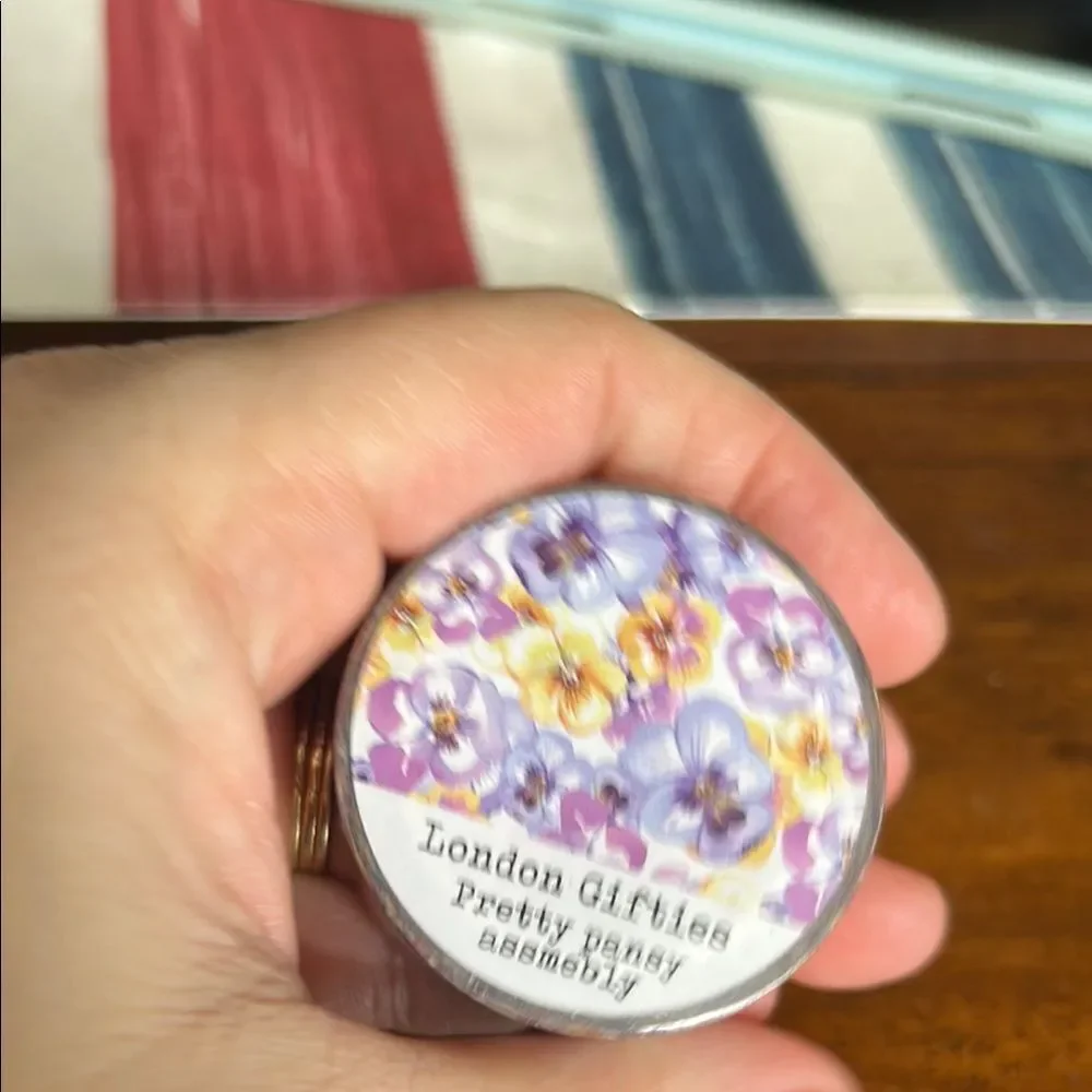 London Gifties Washi flowers with gold written on the print NEW